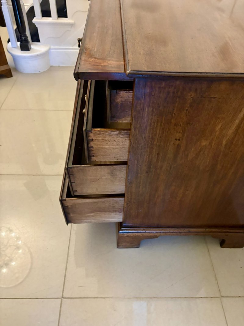 Quality Antique George III Mahogany Chest of Drawers with Brushing Slide - Image 3